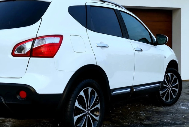 Nissan Qashqai cena 39900 przebieg: 197000, rok produkcji 2011 z Golczewo małe 781